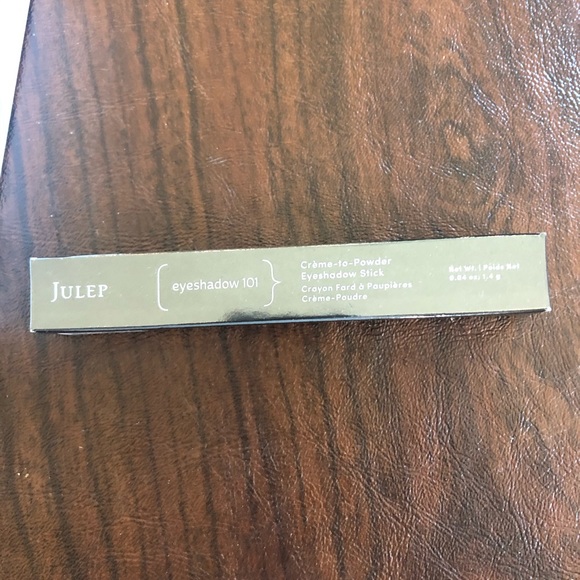 Marc Jacobs (re)Cover and Julep eyeshadow 101 - Picture 3 of 6